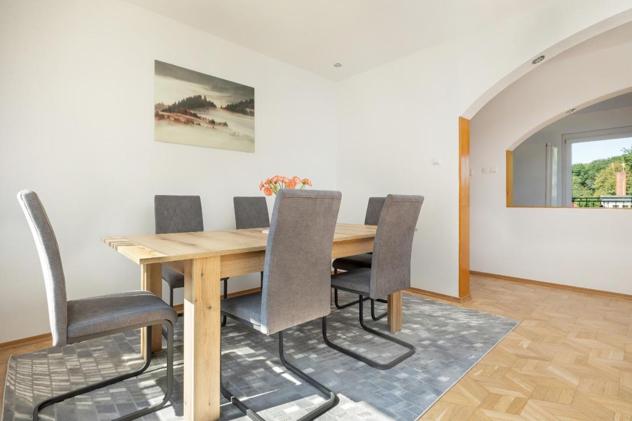 Bright & Spacious Family Apartment In Miedzyzdroje With Parking And 3 Balconies By Noclegi Renters Exteriör bild
