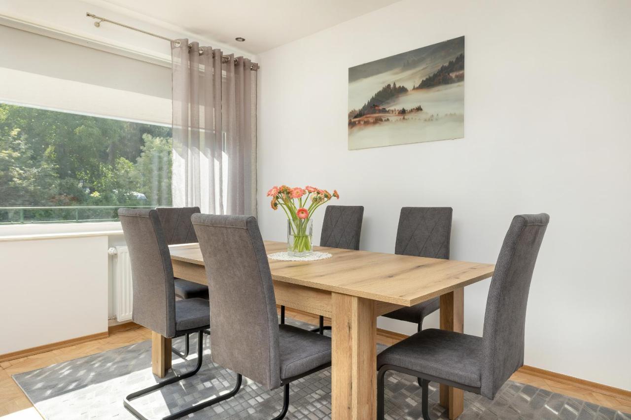 Bright & Spacious Family Apartment In Miedzyzdroje With Parking And 3 Balconies By Noclegi Renters Exteriör bild