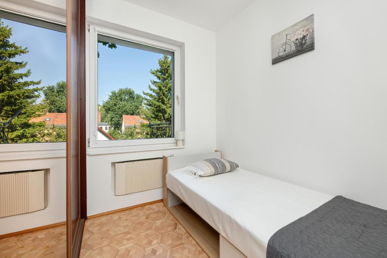 Bright & Spacious Family Apartment In Miedzyzdroje With Parking And 3 Balconies By Noclegi Renters Exteriör bild