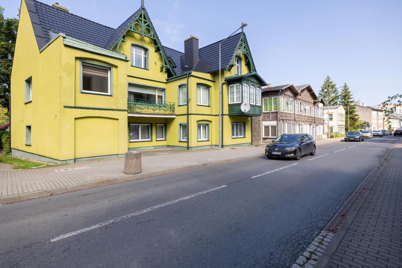 Bright & Spacious Family Apartment In Miedzyzdroje With Parking And 3 Balconies By Noclegi Renters Exteriör bild
