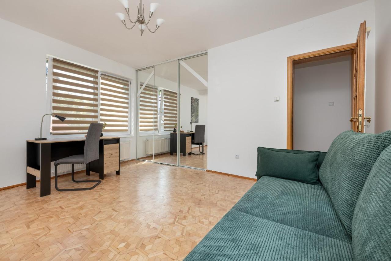 Bright & Spacious Family Apartment In Miedzyzdroje With Parking And 3 Balconies By Noclegi Renters Exteriör bild